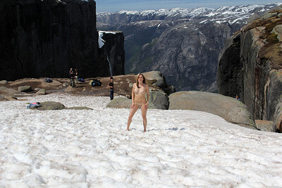 Eva P in Kieragbolten from Nude In Russia