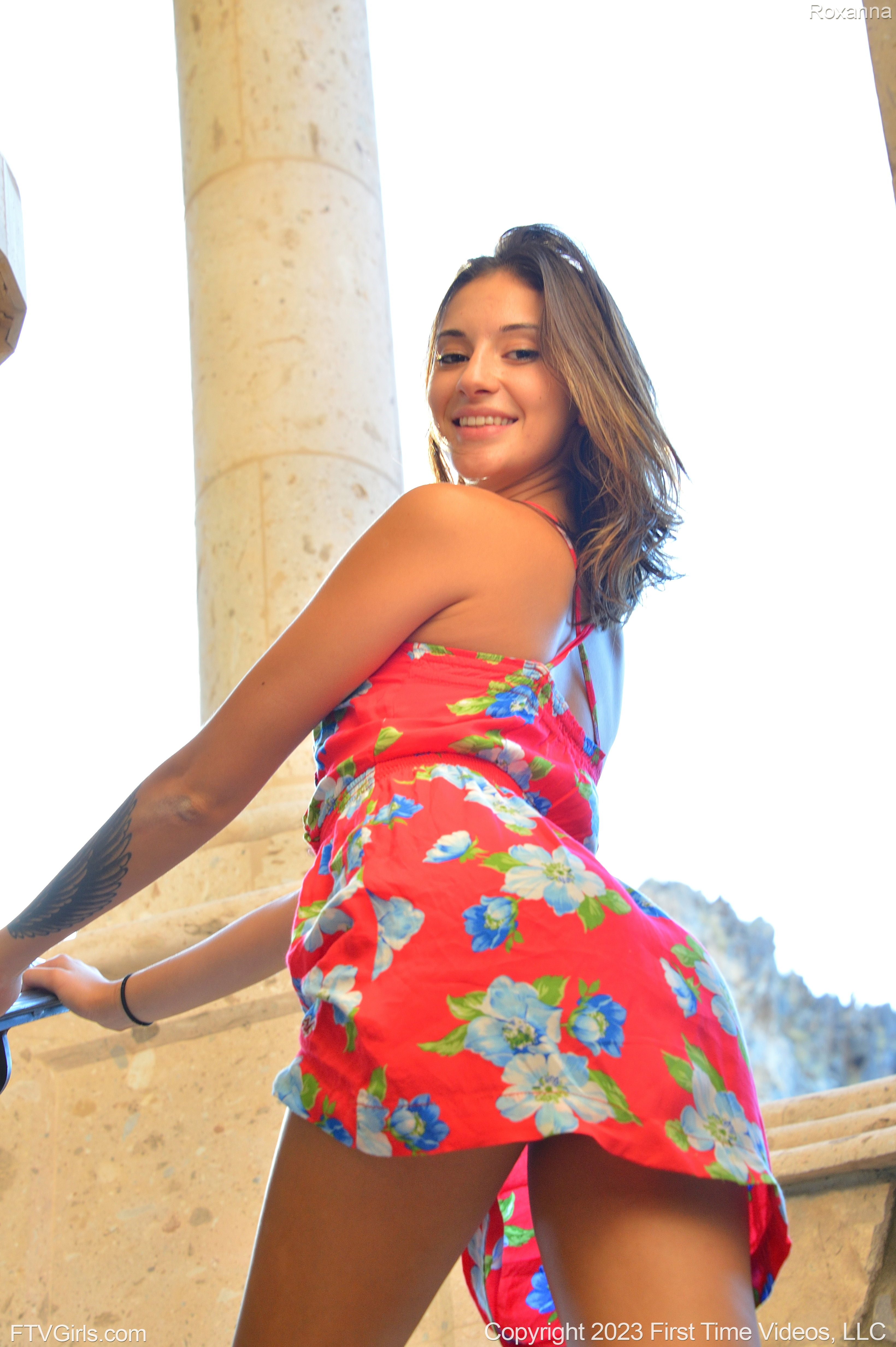 Roxanna in Ftv Girls set Construction Site