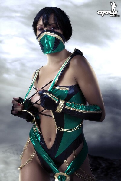 Brownie in Jade from Mortal Kombat from Cosplay Erotica