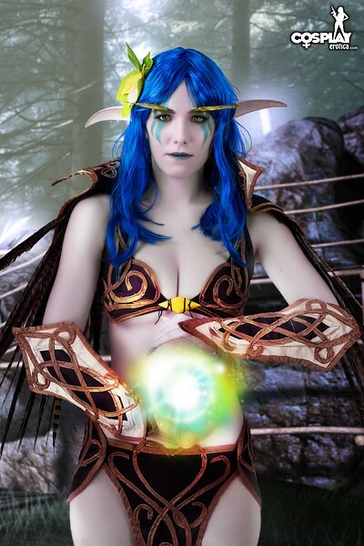 Cassie in Night elf from World of Warcraft from Cosplay Erotica