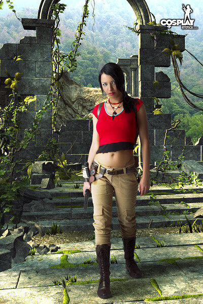 Mea Lee in Chloe Frazer from Uncharted from Cosplay Erotica