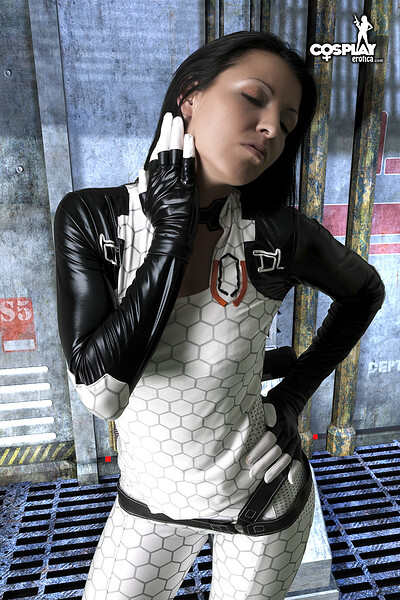 Mea Lee in Mira from Mass Effect from Cosplay Erotica