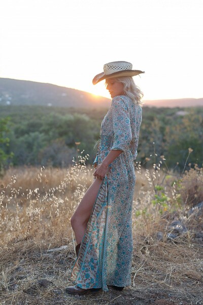 Victoriah in An Algarve Sunset from Girlfolio