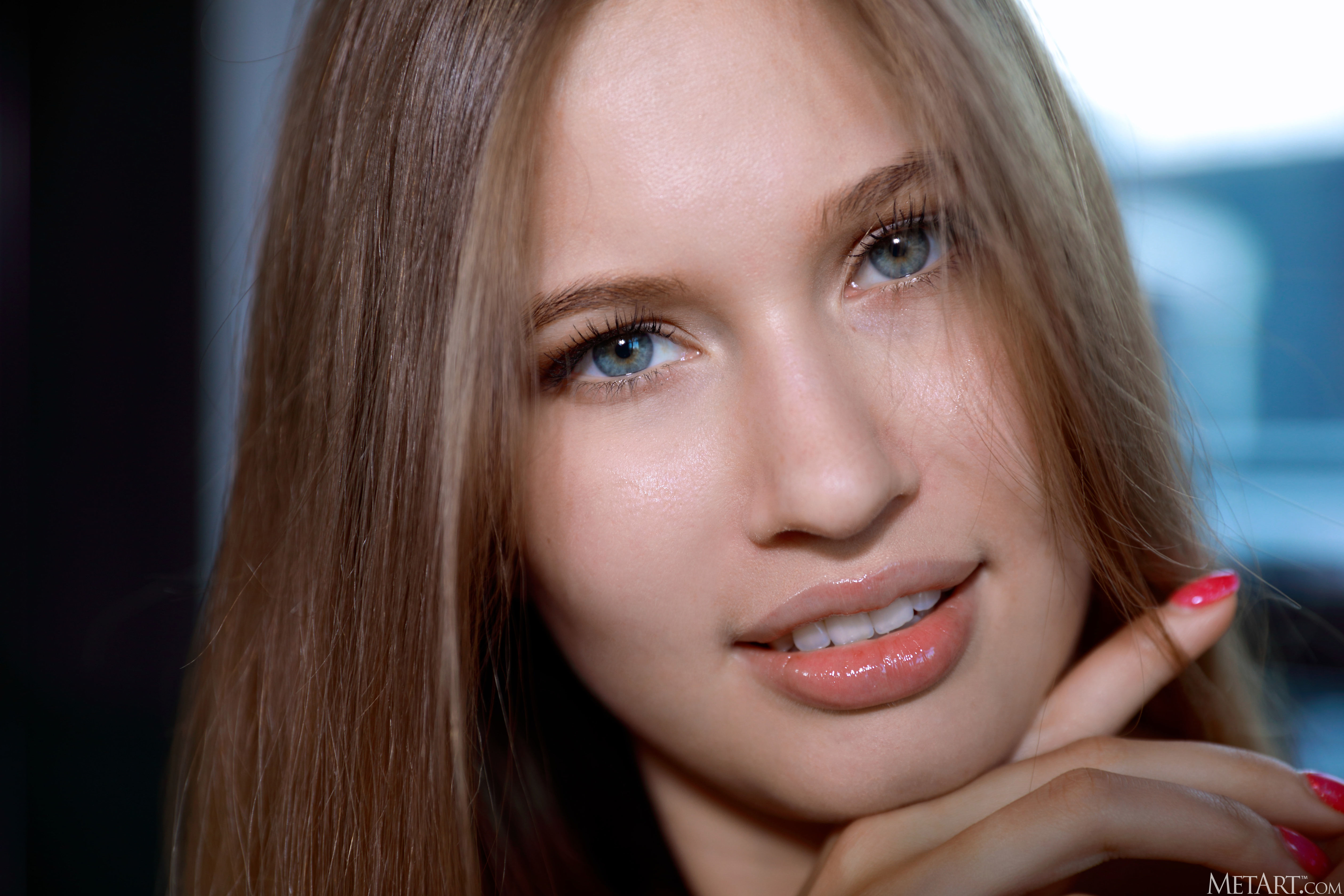 Stella Cardo in Metart set Silver Sparkle