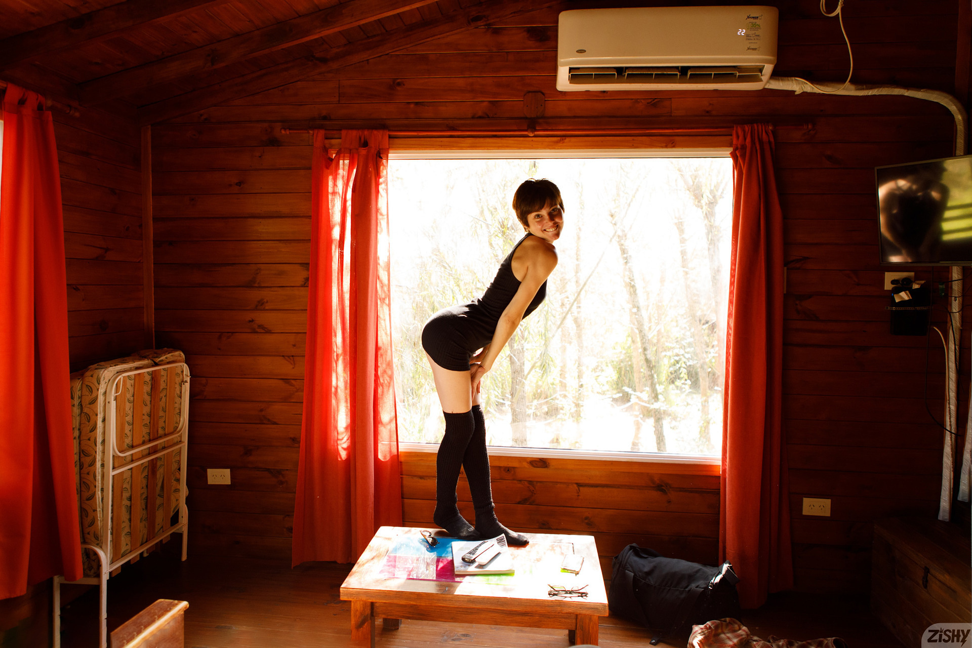 Miquela Dezza in Zishy set Nice Trips 1