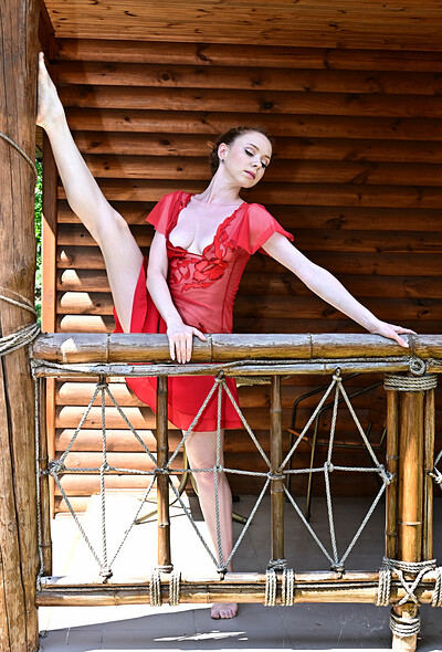 Stacy Redi in Flex It from Metart