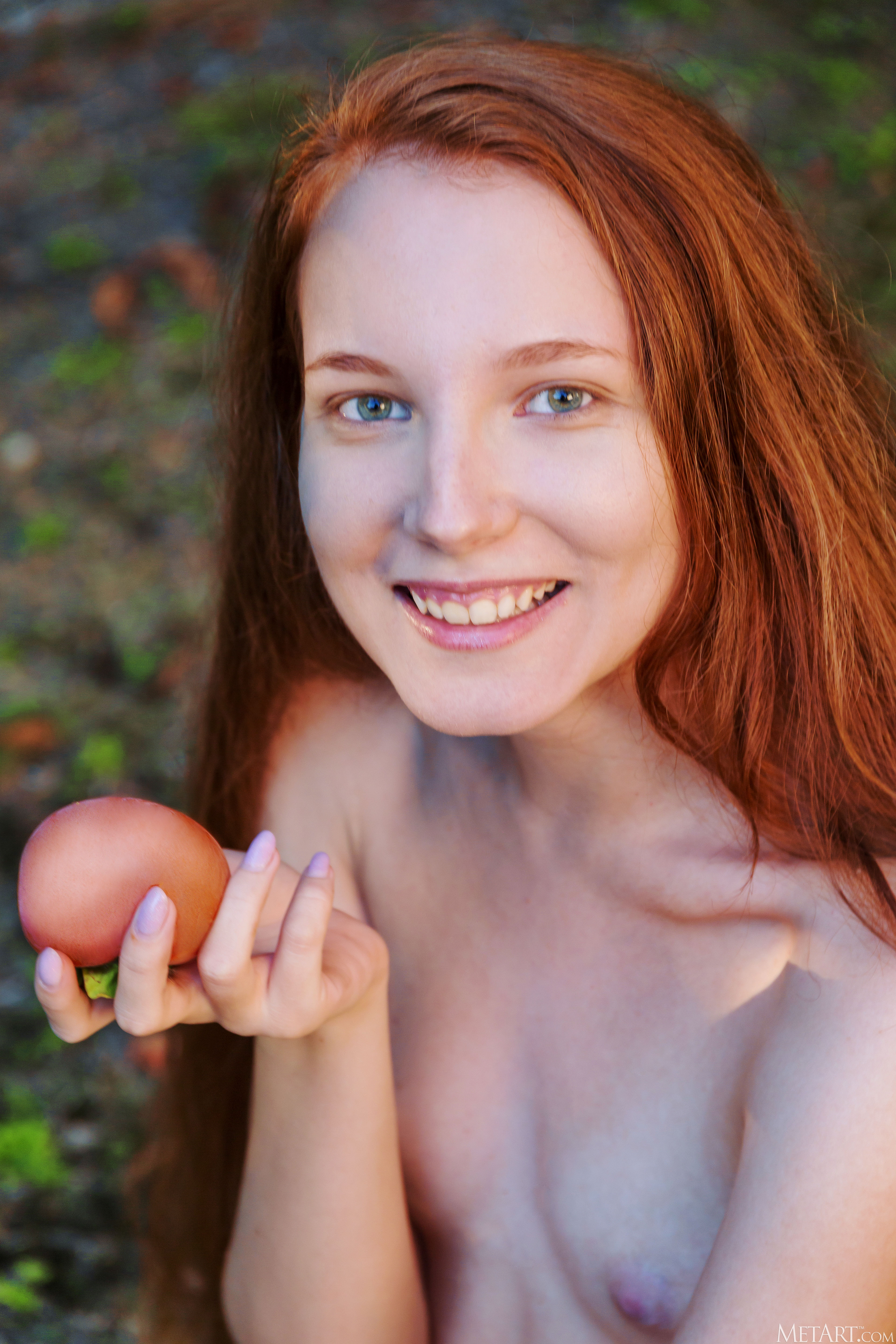 Lola Jolie in Metart set Nude Surprise