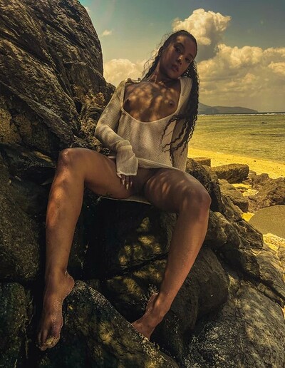 Asami in Inked Babe on the Beach from Sanktor