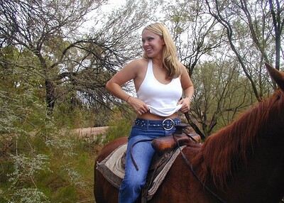 Amanda in Horse-Pics from Nubiles