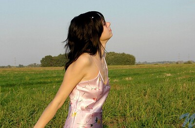 Holly in Green_fields from Nubiles