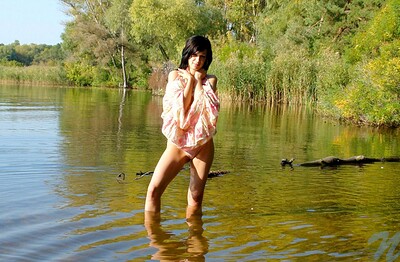 Holly in Outdoor_nudity from Nubiles