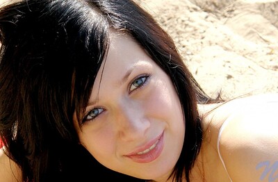 Holly in White_bra from Nubiles