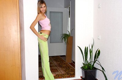 Katrina in Entrance nudity from Nubiles