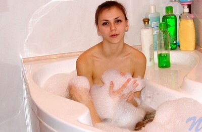 Katrina in Bathtub soak from Nubiles