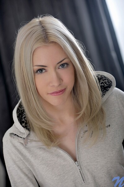 Kamilla in Nubiles set Playful Tease