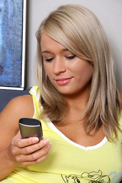 Ninoska in Phonesex from Nubiles