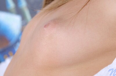 Agata in Fingercum from Nubiles