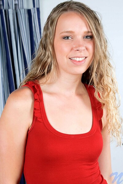 Annastevens in Fingerfuck from Nubiles