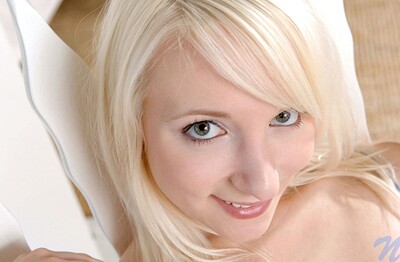 Ashleyjane in Chairlove from Nubiles