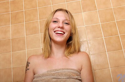 Manda in Bathtoy from Nubiles