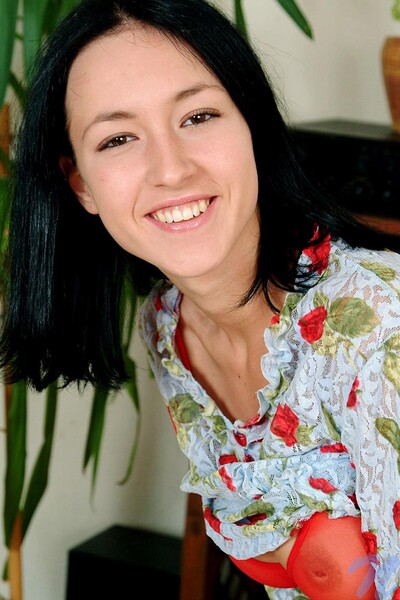 Lauren in Greenchair from Nubiles