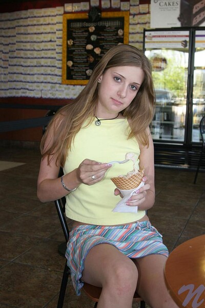 Lisa in 1ice Cream from Nubiles