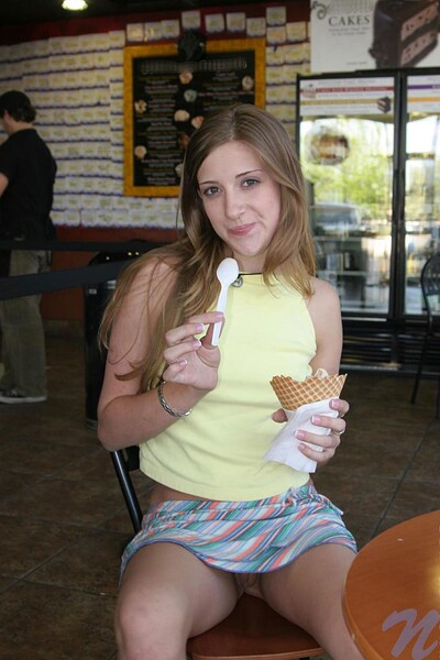 Lisa in 1ice Cream from Nubiles