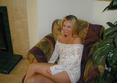 Amanda in Lingerie 2 Pics from Nubiles