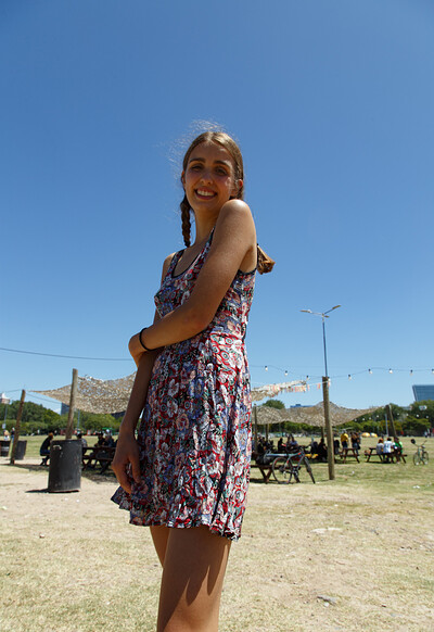 Zoe Aguilar in Sputnik Mi Amor from Zishy