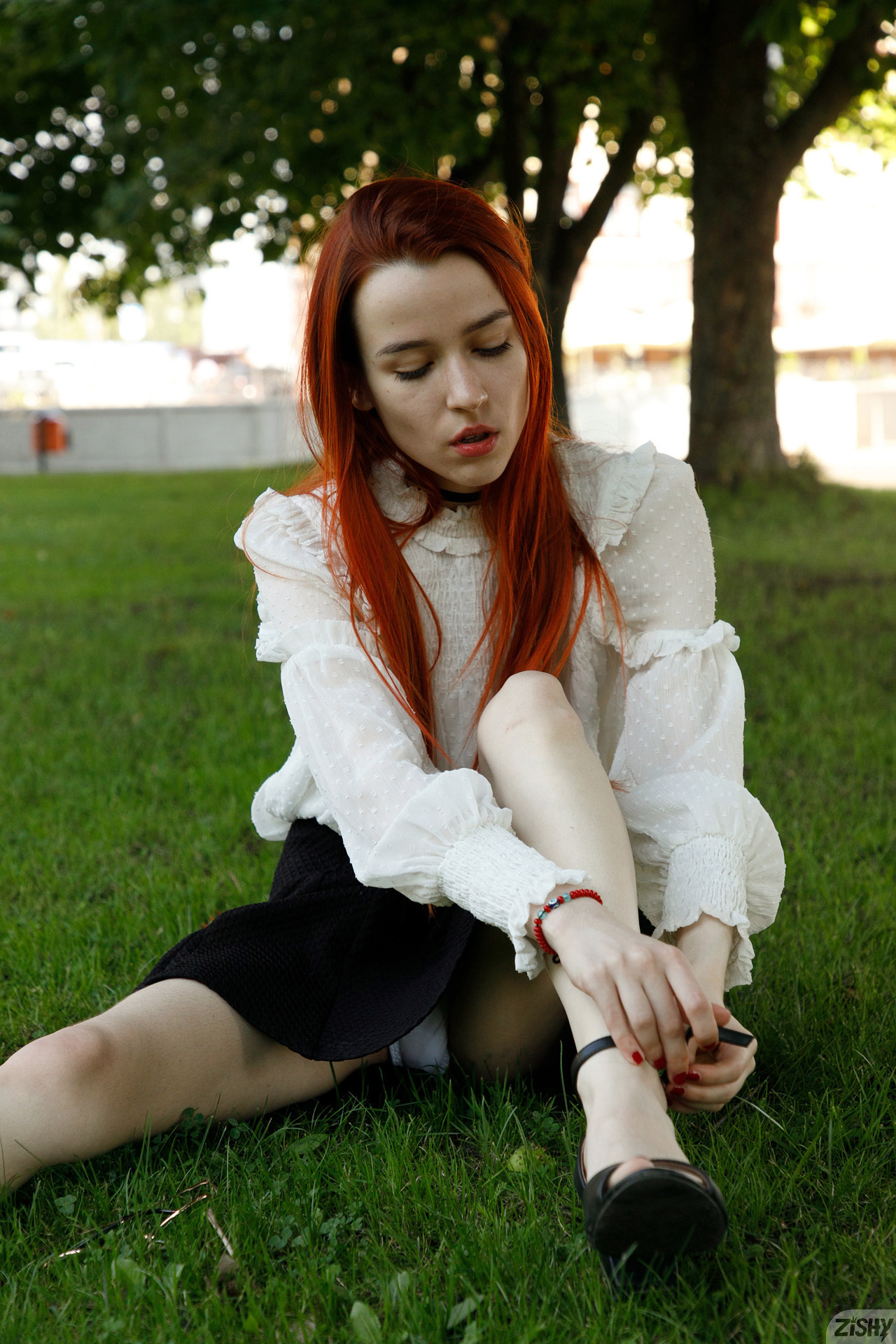 Luba Cherisova in Zishy set Red Wednesday
