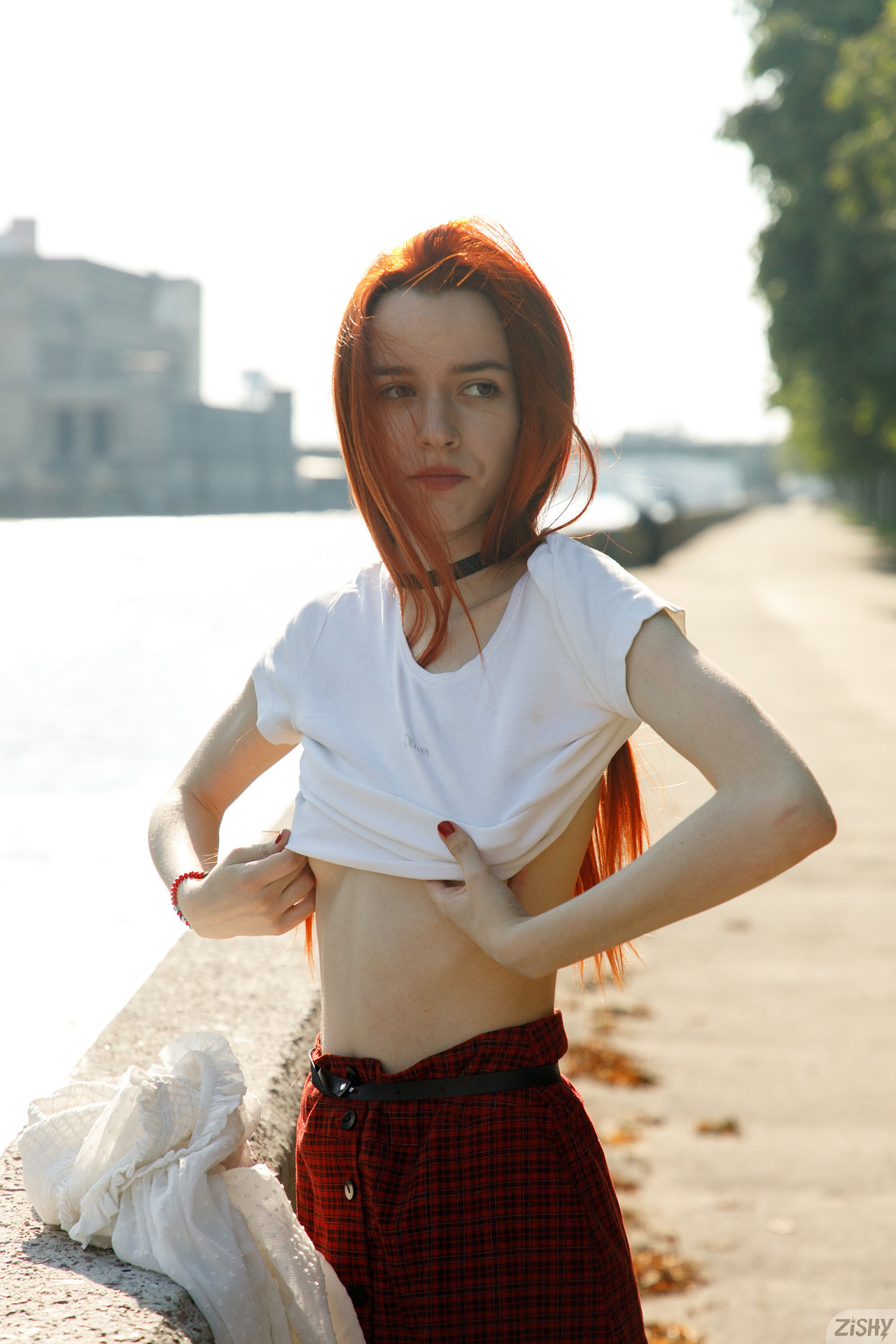 Luba Cherisova in Zishy set Red Wednesday