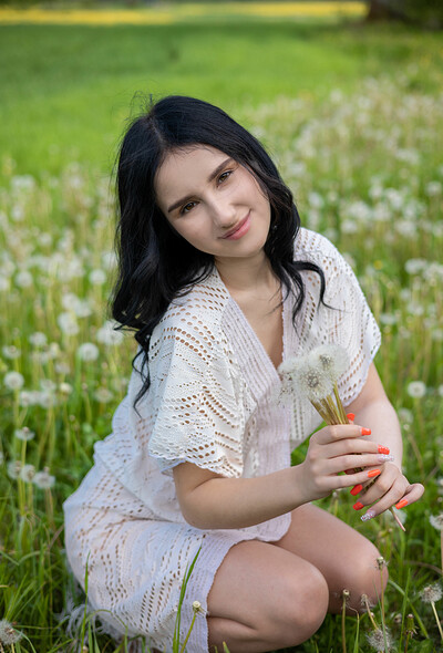 Sasha Jane in Dandelions from Metart