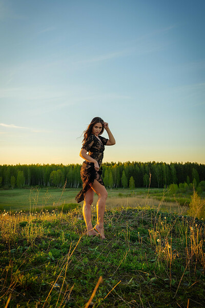 Gabby Bella in Summer Sunset And Naked Sexy Babe Gabby Bella from Domingo View