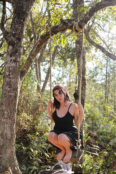 Cazadora in Swing from Nubiles