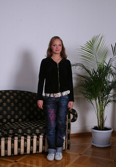 Suzi in Suzi In Blue Jeans Getting Fucked from Teen Dreams