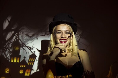 Anoli in Trick from Boho Nude Art
