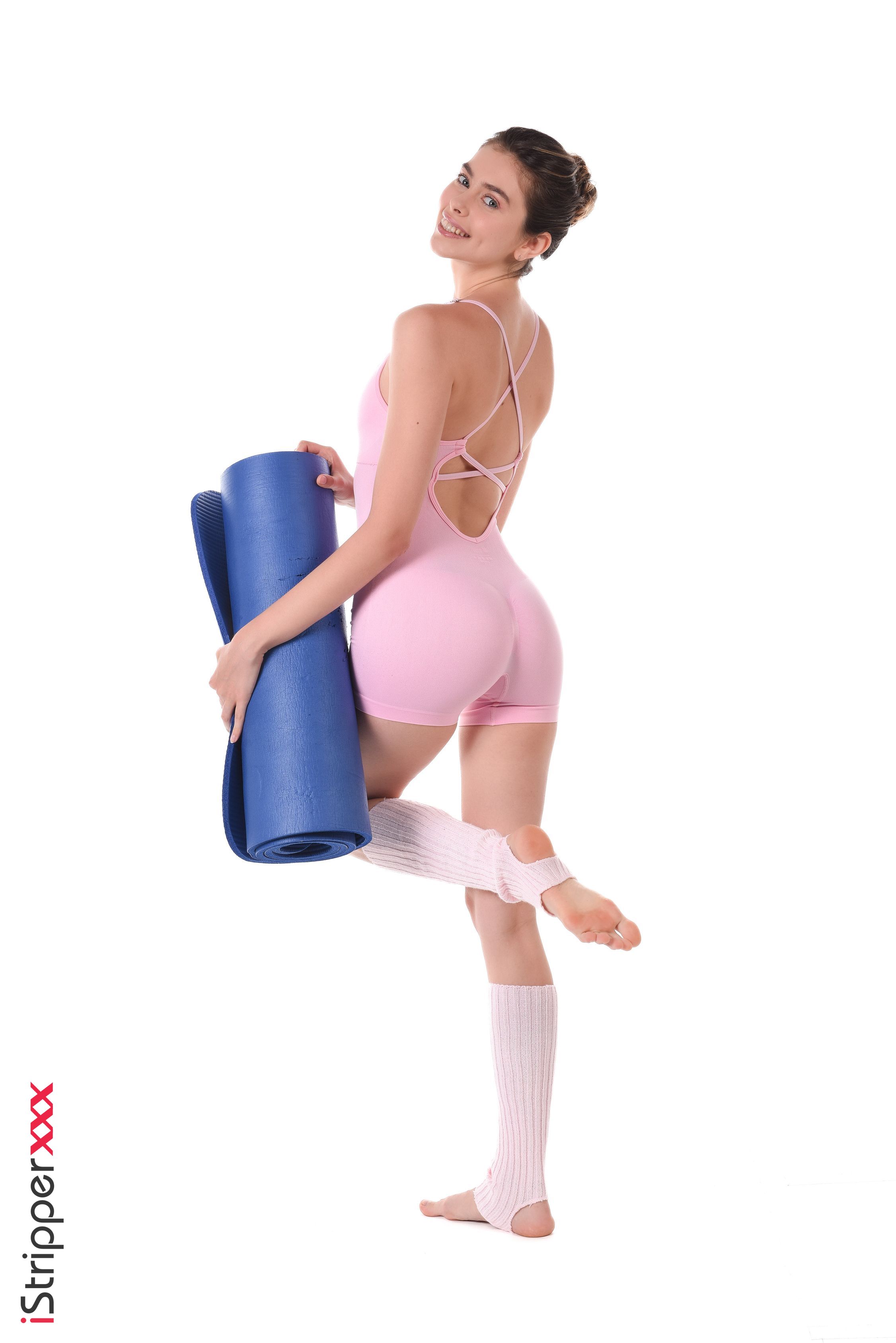 Alissa Foxy in Istripper set Yoga Time