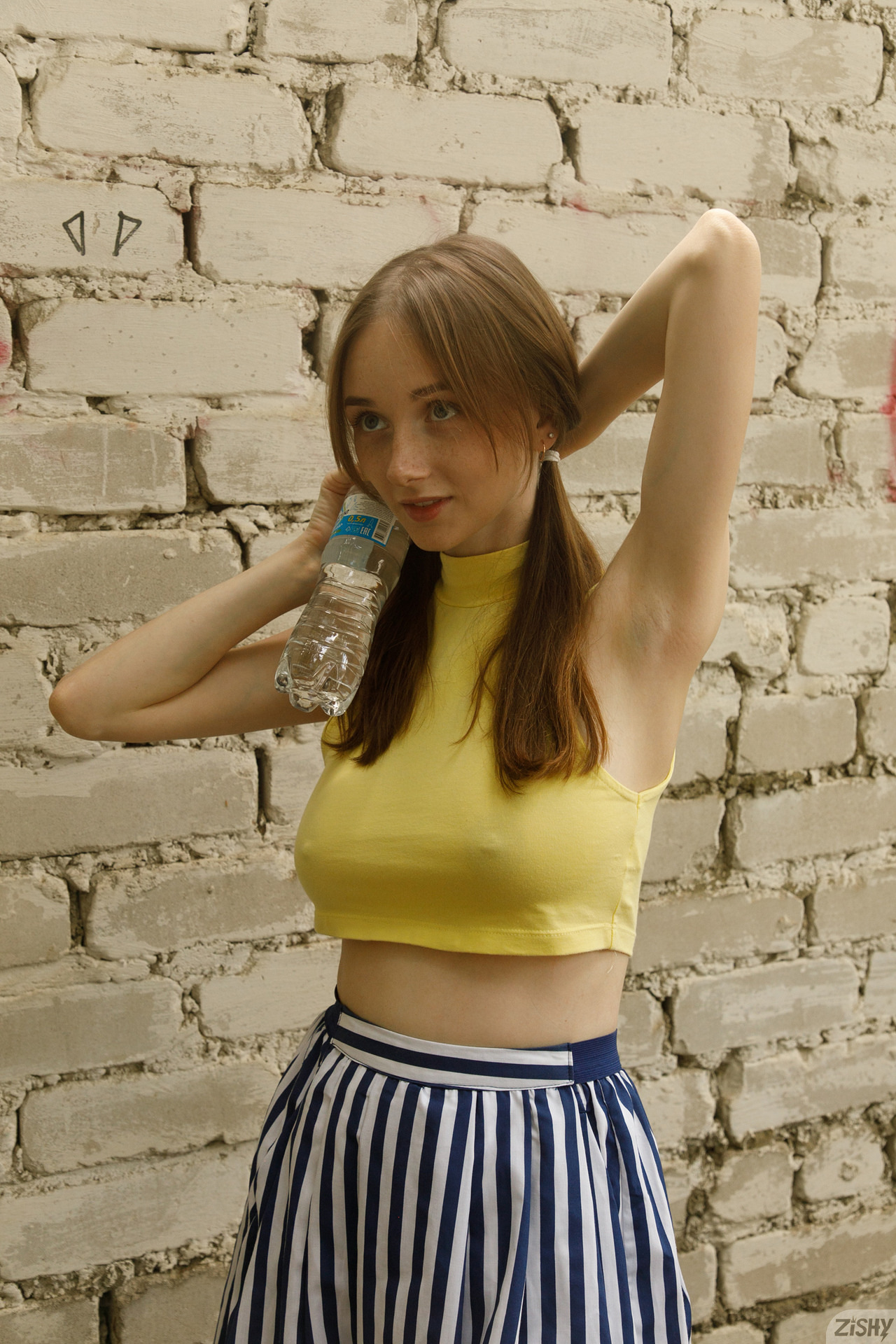 Ariel Gossimer in Zishy set Tease By The Sea 1