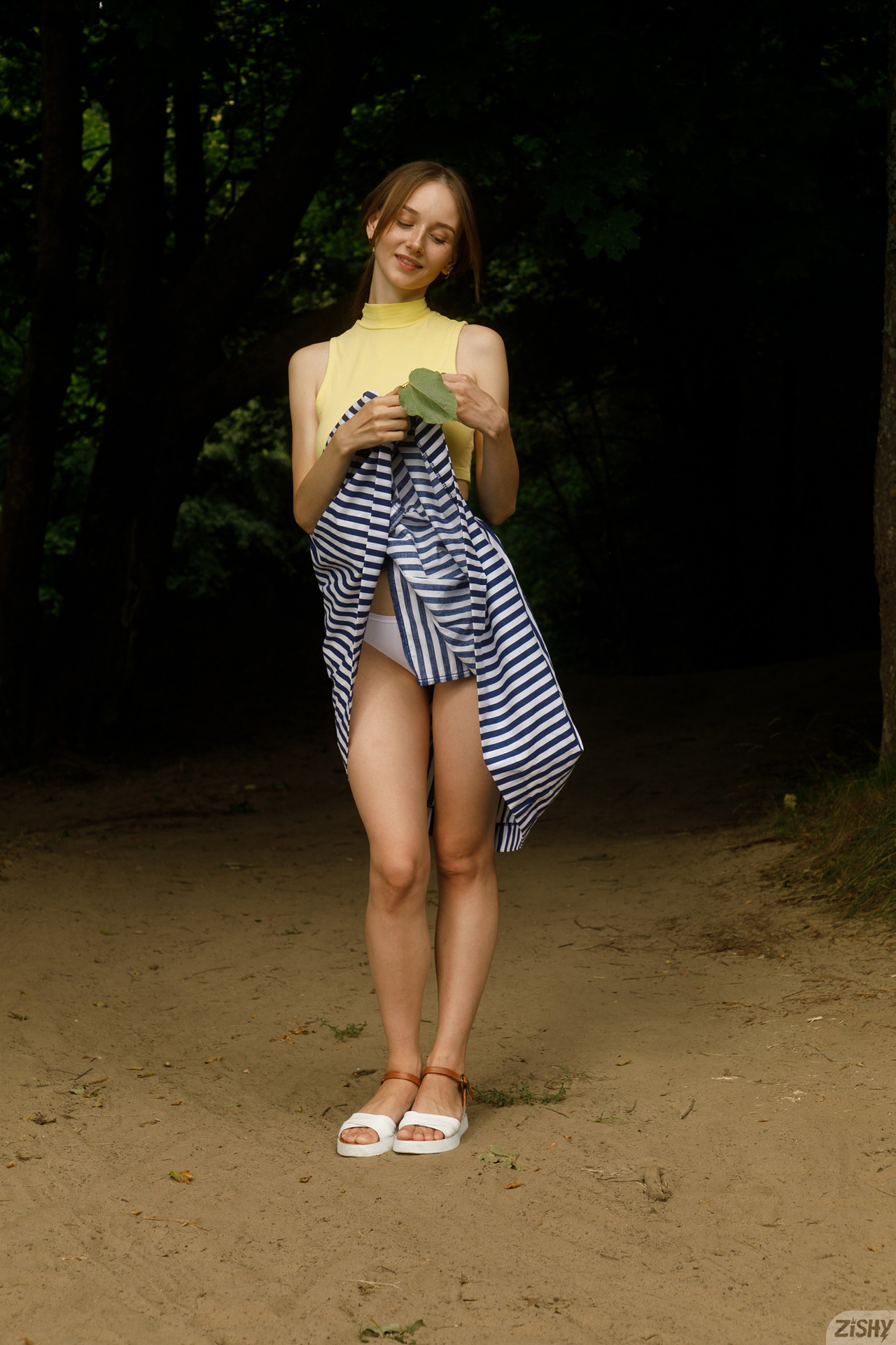 Ariel Gossimer in Zishy set Tease By The Sea 1