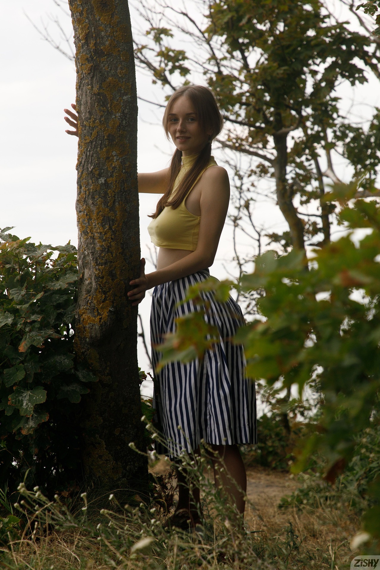 Ariel Gossimer in Zishy set Tease By The Sea 2