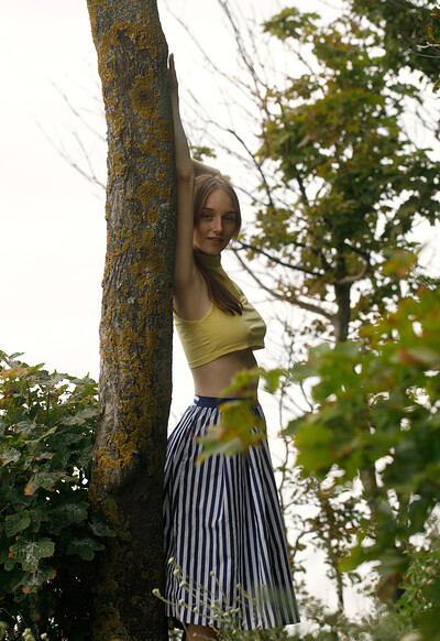 Ariel Gossimer in Tease By The Sea 2 from Zishy