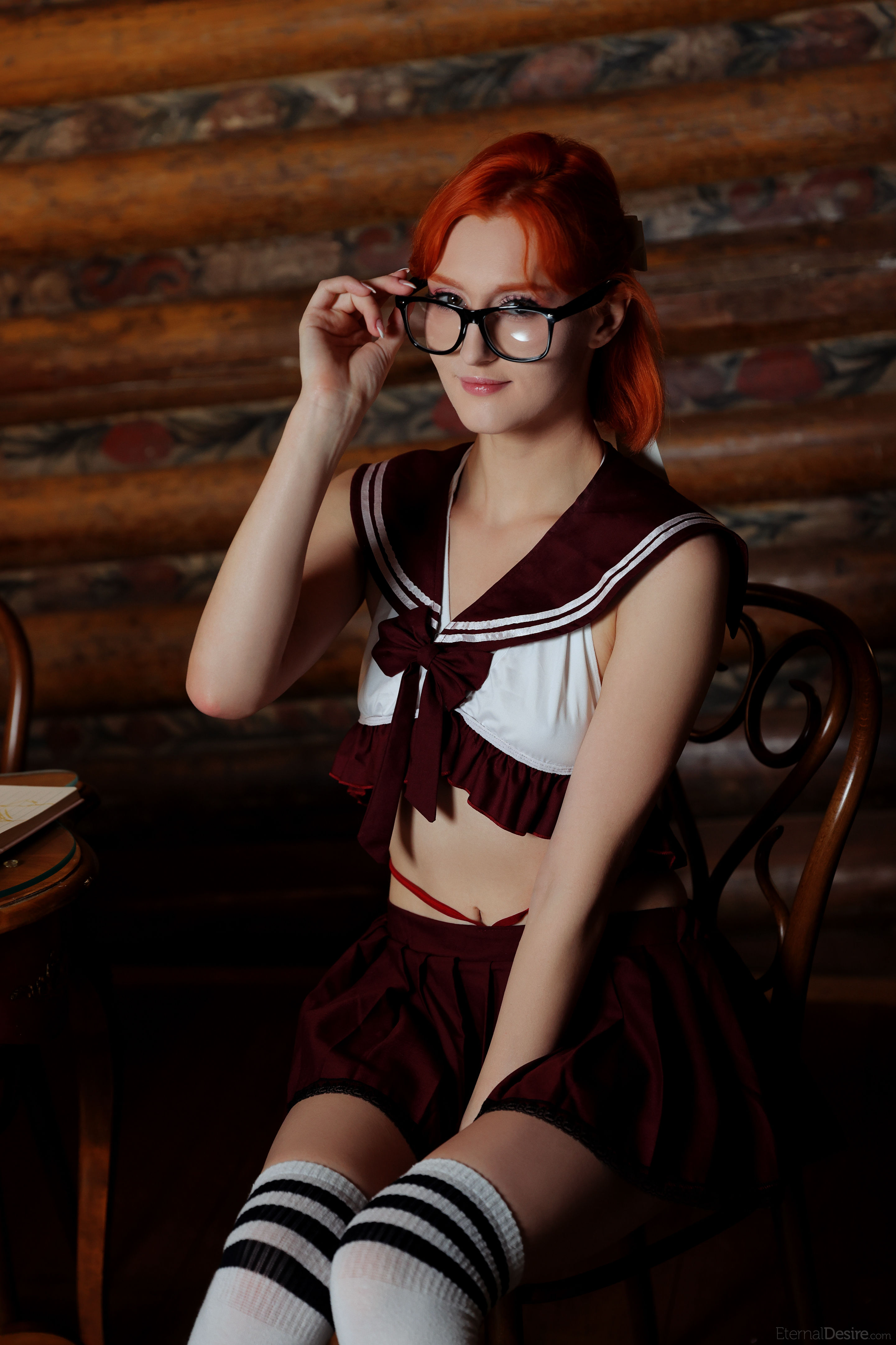 Lola Red in Eternal Desire set Naked Art