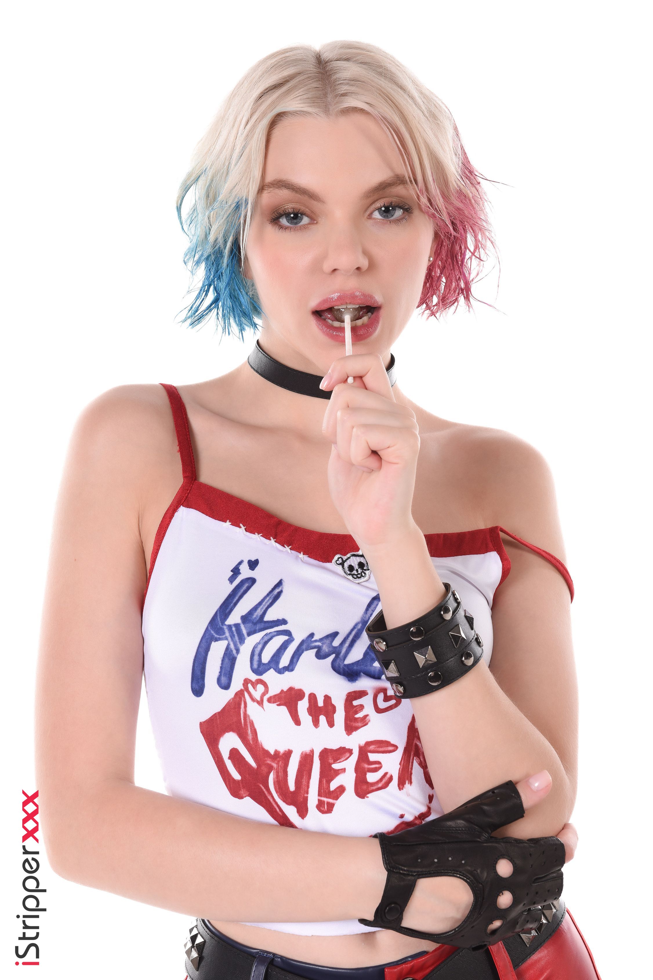 Ashby Winter in Istripper set Harleen The Queen