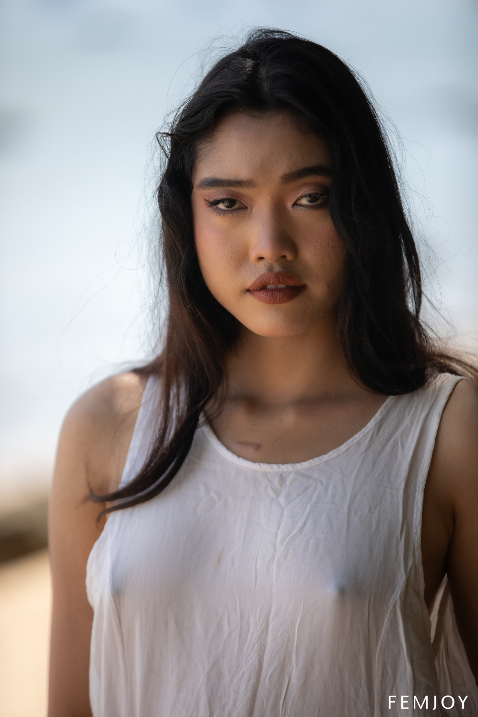 Minari in Femjoy set Beach Day