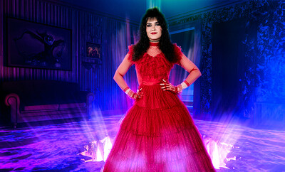 Nikki Slick in Beetlejuice from VR Cosplay X