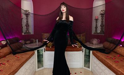 Lexi Luna in Morticia Addams from VR Cosplay X