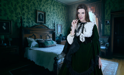 Fiona Frost in Mayfair Witches from VR Cosplay X