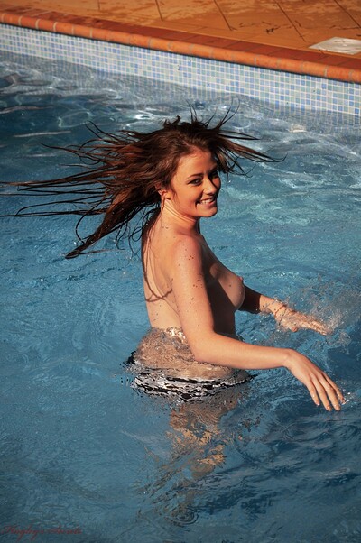 Jess Impiazzi in Whaling Around from Hayleys Secrets