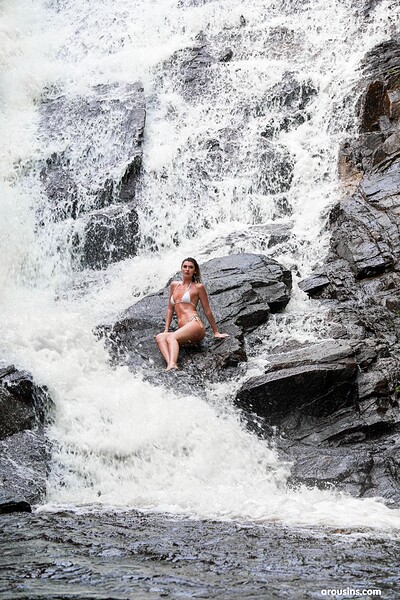 Candice Demellza in Beautiful View from Arousins