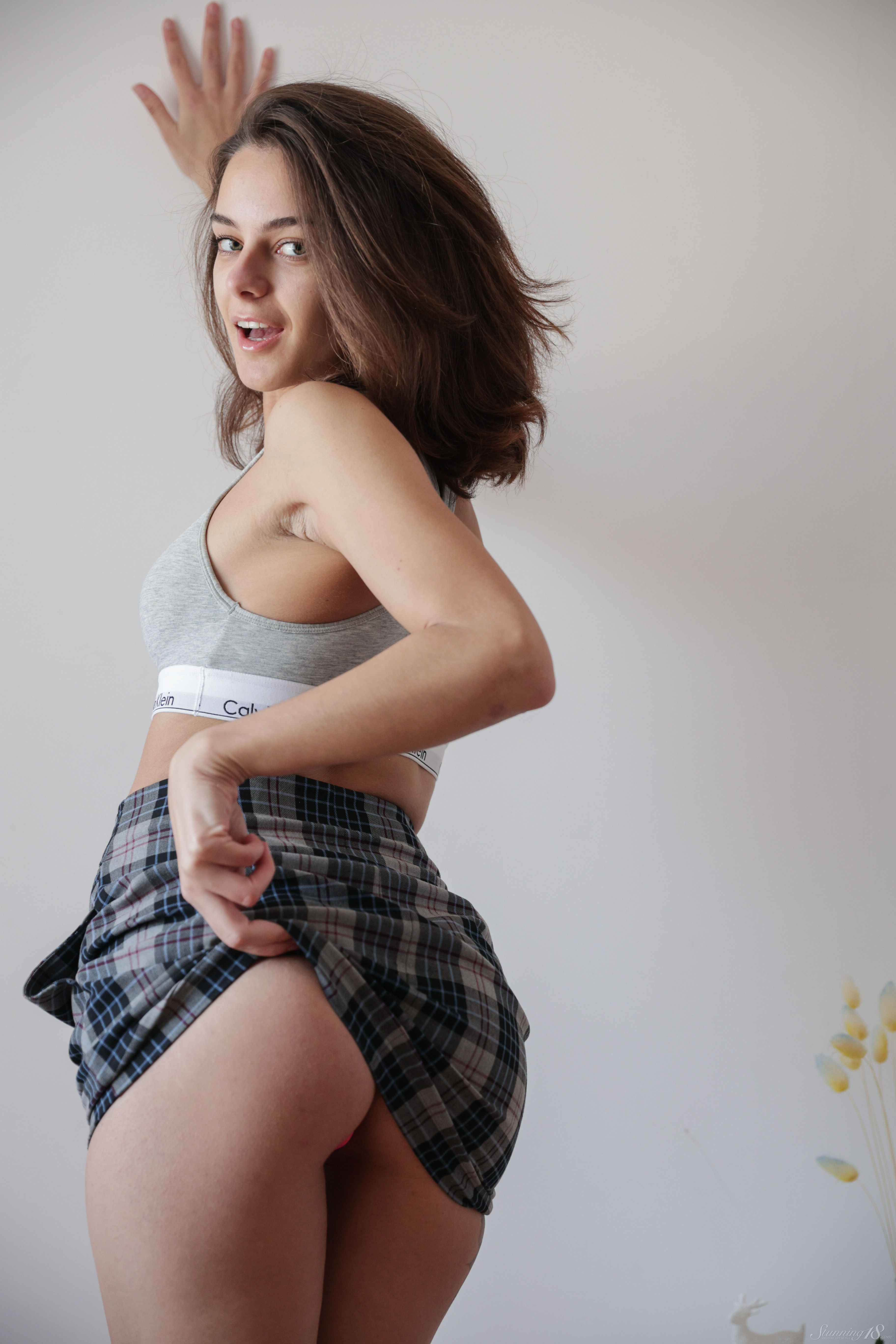 Slava M in Stunning 18 set Dark Pussy